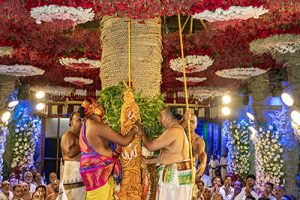 AI GARUDA DHWAJA PATAM HOISTED ATOP TEMPLE MAST _ ధ్వజారోహణంతో వైభవంగా శ్రీవారి సాల‌క‌ట్ల‌ బ్రహ్మోత్సవాలు ప్రారంభం