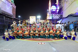 Ai Cultural Teams Enthrall Devout With Artforms _ పెద్దశేష వాహనసేవలో భారతీయ కళాసంస్కృతుల కనువిందు